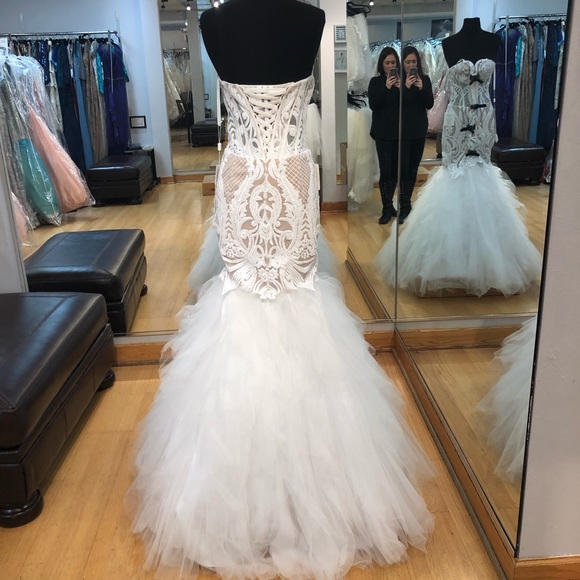 White mermaid prom dress - Picture 4 of 5